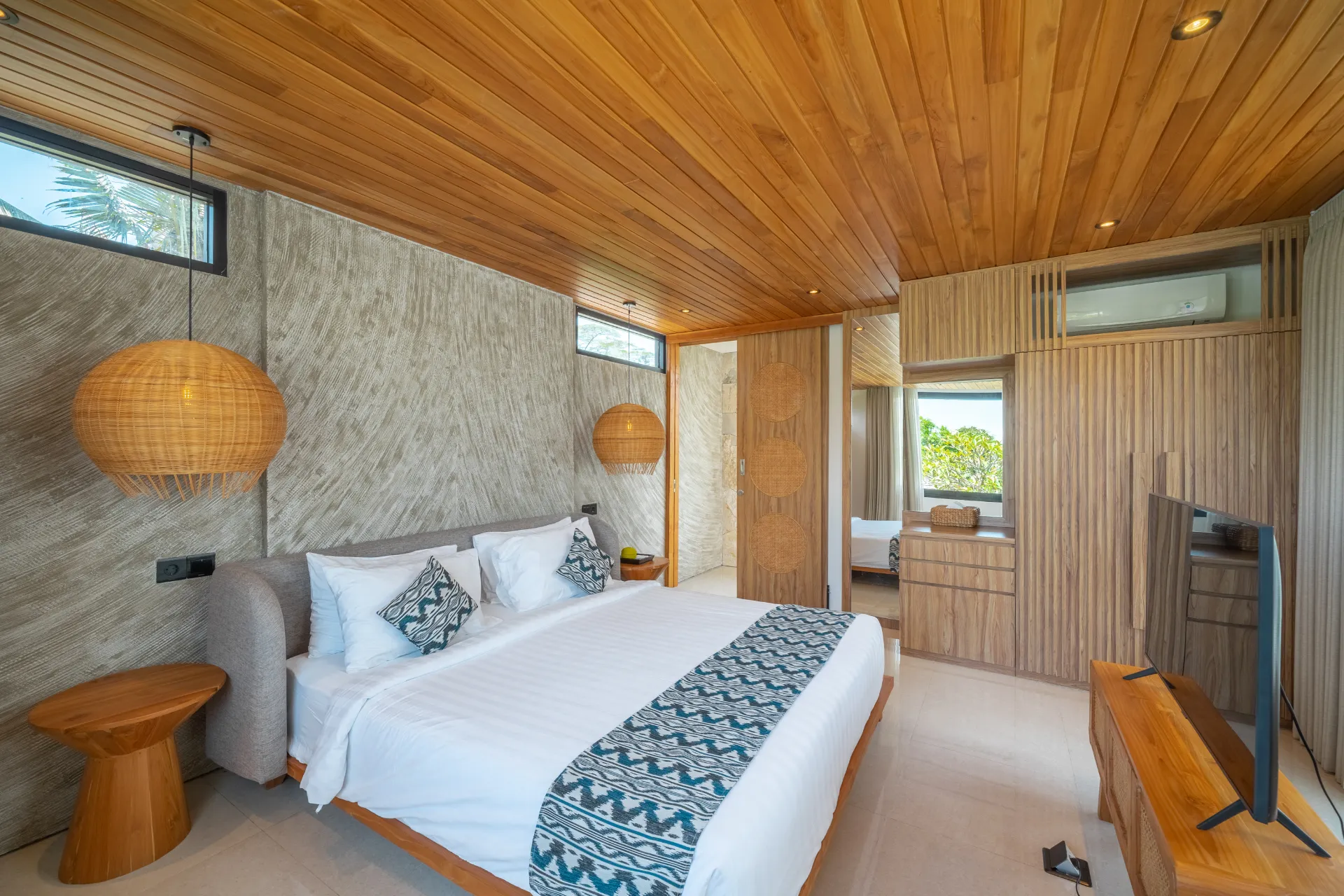 Villa Arunika - Stylish tropical 2BR Villa close to Nyanyi beach, 2-bed villa for rent in Tabanan – photo 9 of 15
