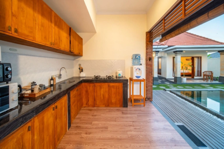 Yearly Rent Villa 3 Bedroom (Canggu) By Nami Bali, 3-bed villa for rent in Canggu – photo 13 of 15