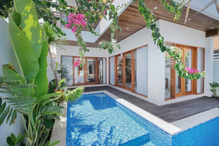Brand-New 3-Bedroom Villa for Rent – Canggu (Beachside), 3-bed villa for rent in Canggu – photo 3 of 15