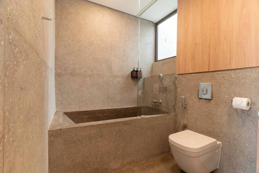 Villa Nakula 6 - Concrete 2BD Villa w/ Pool & Nature View - Berawa, 2-bed villa for rent in Canggu – photo 11 of 15