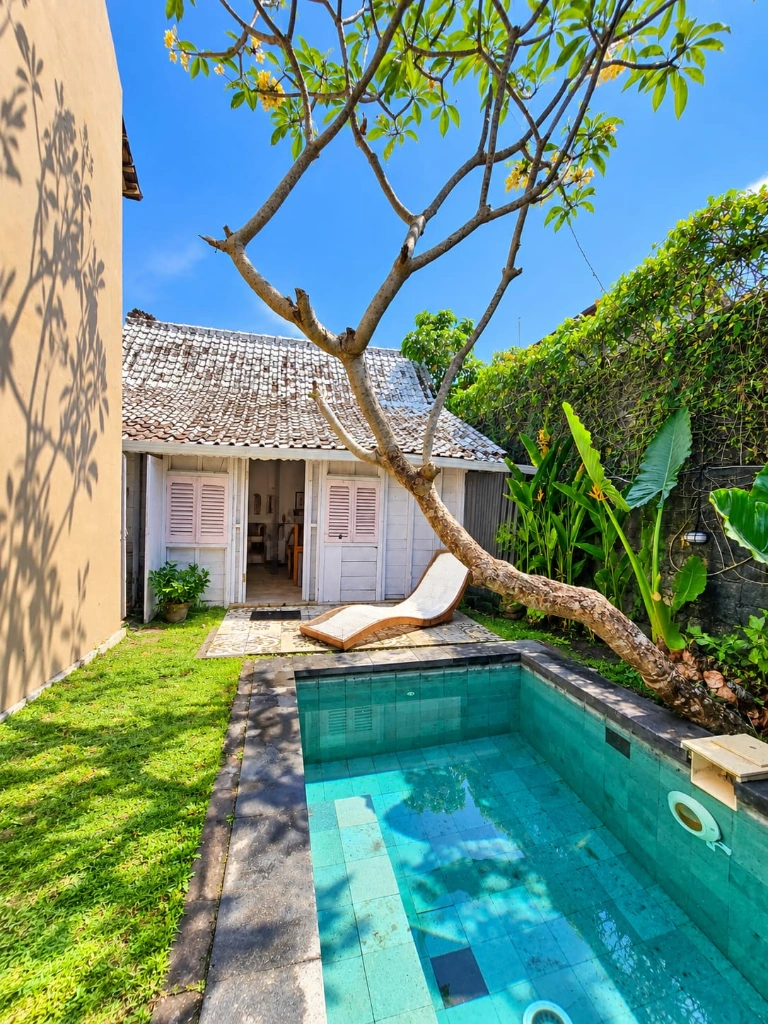 Best Deal in Bali – Close to Canggu & the Beach Private Joglo Cottage with Pool, 1-bed villa for rent in Seminyak – photo 6 of 13