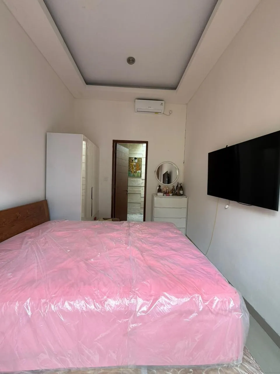 Minimalish Villa in Kerobokan Raya Canggu, 2-bed villa for rent in Canggu – photo 3 of 14