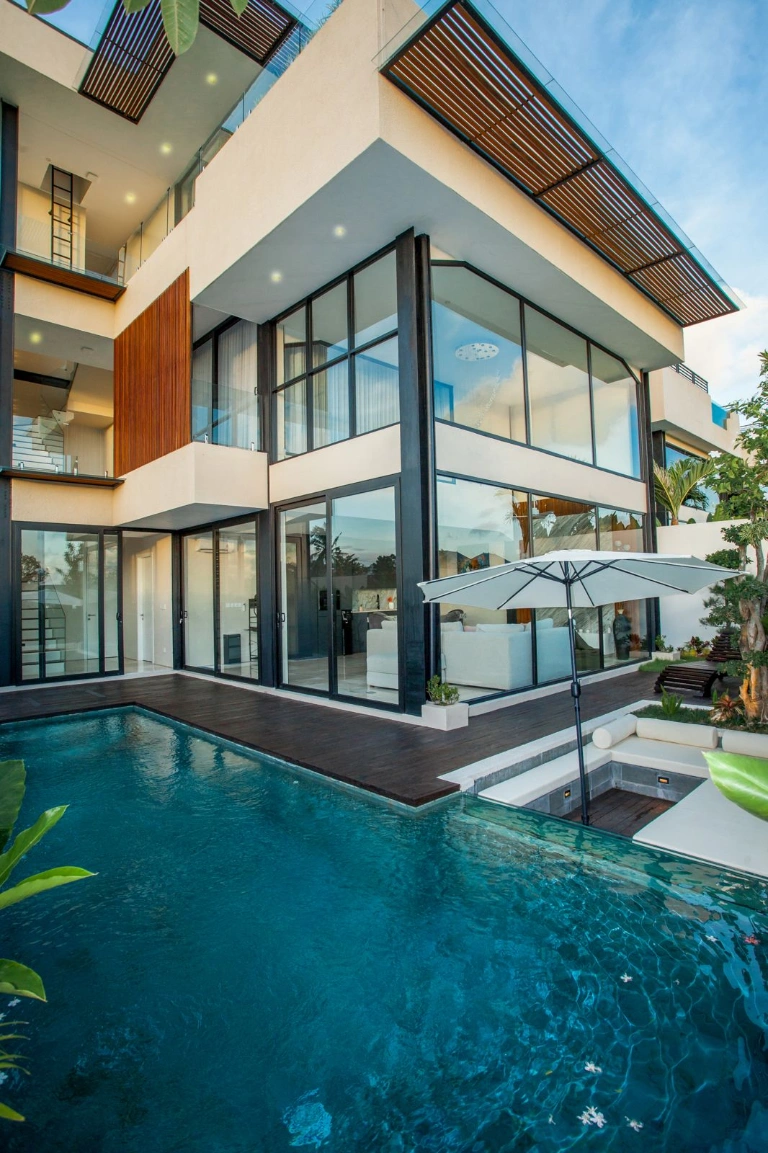 4BR Villa with Rooftop Pool and Expansive View in Pantai Lima, Pererenan, 4-bed villa for rent in Pererenan – photo 2 of 8