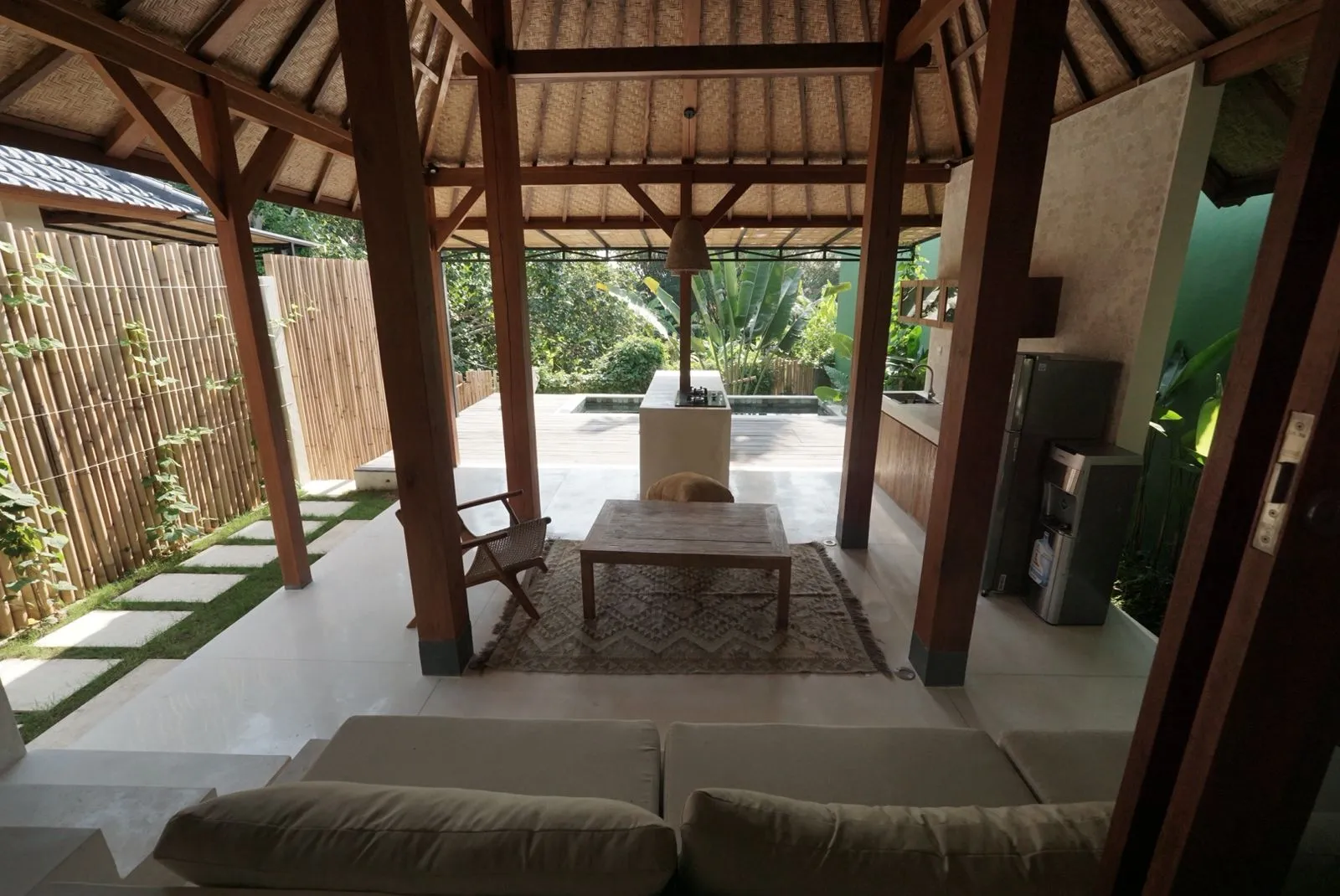 Villa Pito - 1-Bedroom Studios with Private Pool in Jalan Pantai Pererenan, 1-bed villa for rent in Pererenan – photo 6 of 15