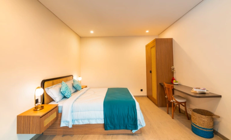 Brand New 3BR Villa quiet road in Bumbak Umalas, 3-bed villa for rent in Canggu – photo 3 of 7