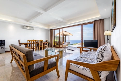 Vivo - Oceanview 2BR Uluwatu Villa | Private Infinity Pool, 3-bed villa for rent in Uluwatu – photo 2 of 15