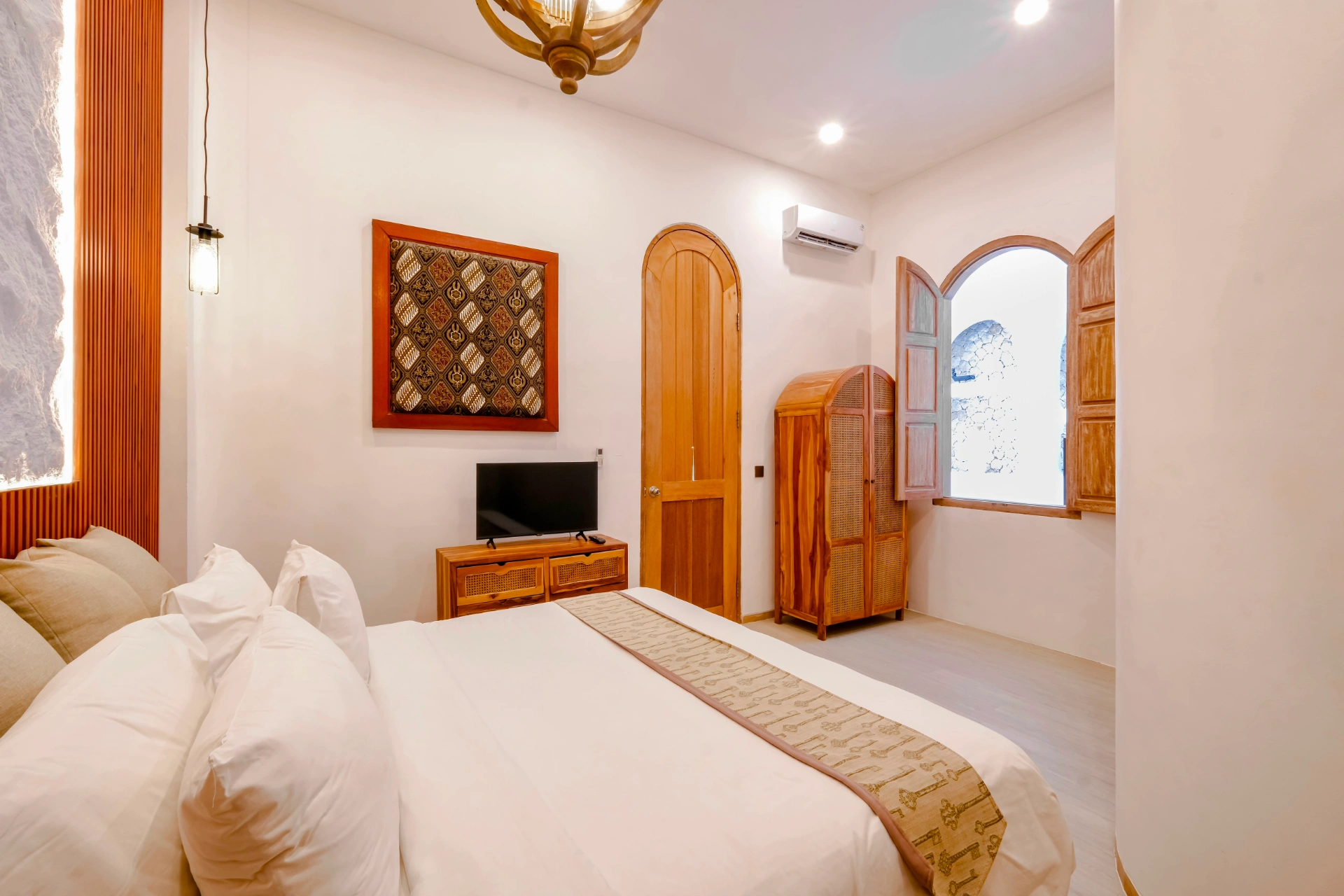 Berawa Canggu – Designer 3 Bedroom Mediterranean Villa, 3-bed villa for rent in Canggu – photo 7 of 10