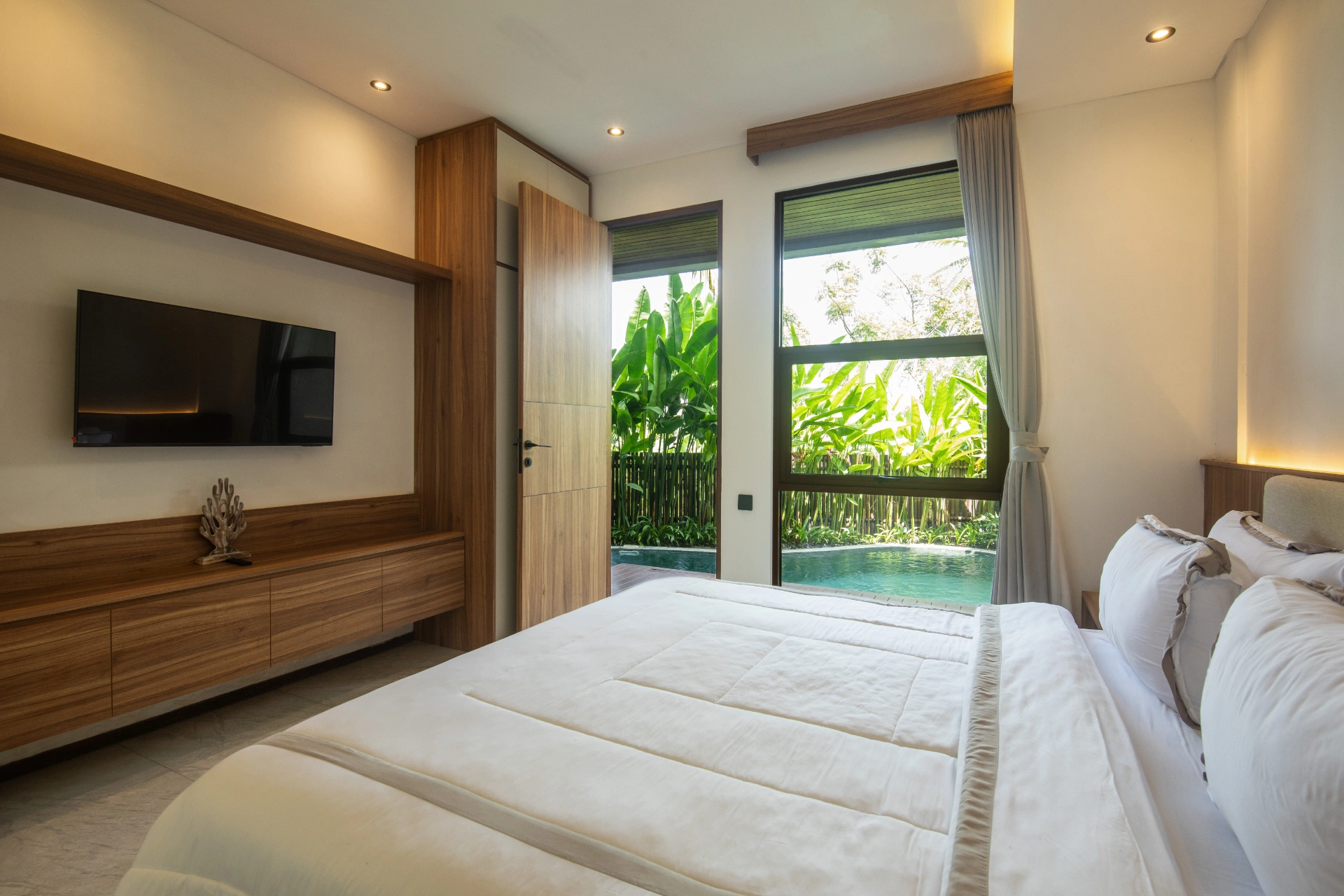 Kammora Villas - 3 Bedrooms Villa With Private Pool (Villa 5), 3-bed villa for rent in Canggu – photo 11 of 15
