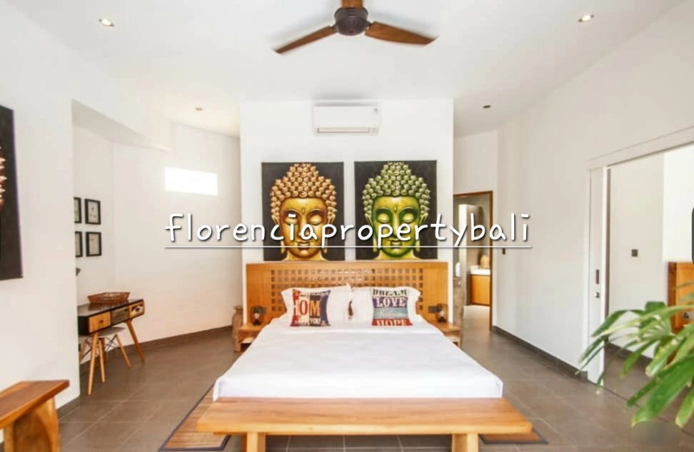 Kerobokan Villa | Modern Tropical 3 Bedroom for Yearly Rental, 3-bed villa for rent in Canggu – photo 13 of 15
