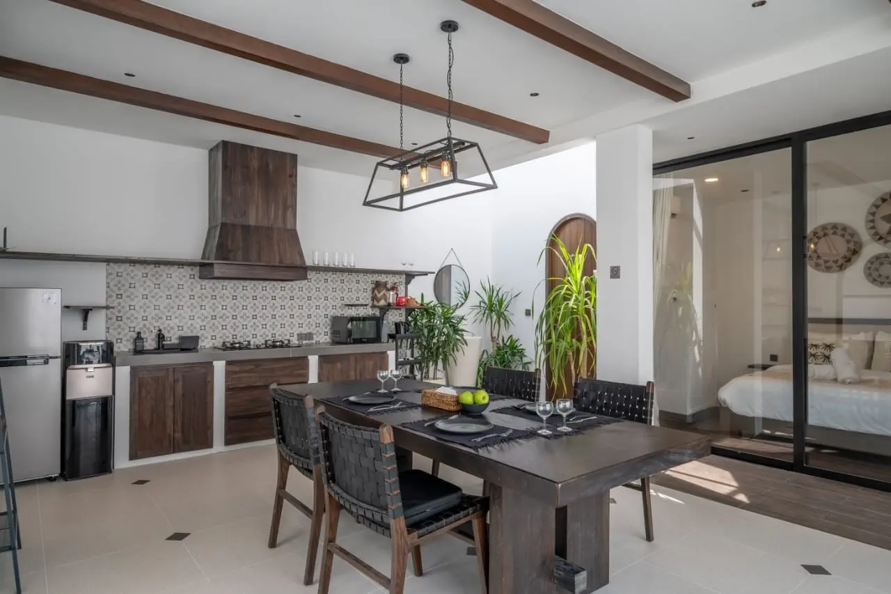 Villa For Rent 3 Bed In Berawa,Tibubeneng Bali, 3-bed villa for rent in Canggu – photo 2 of 15