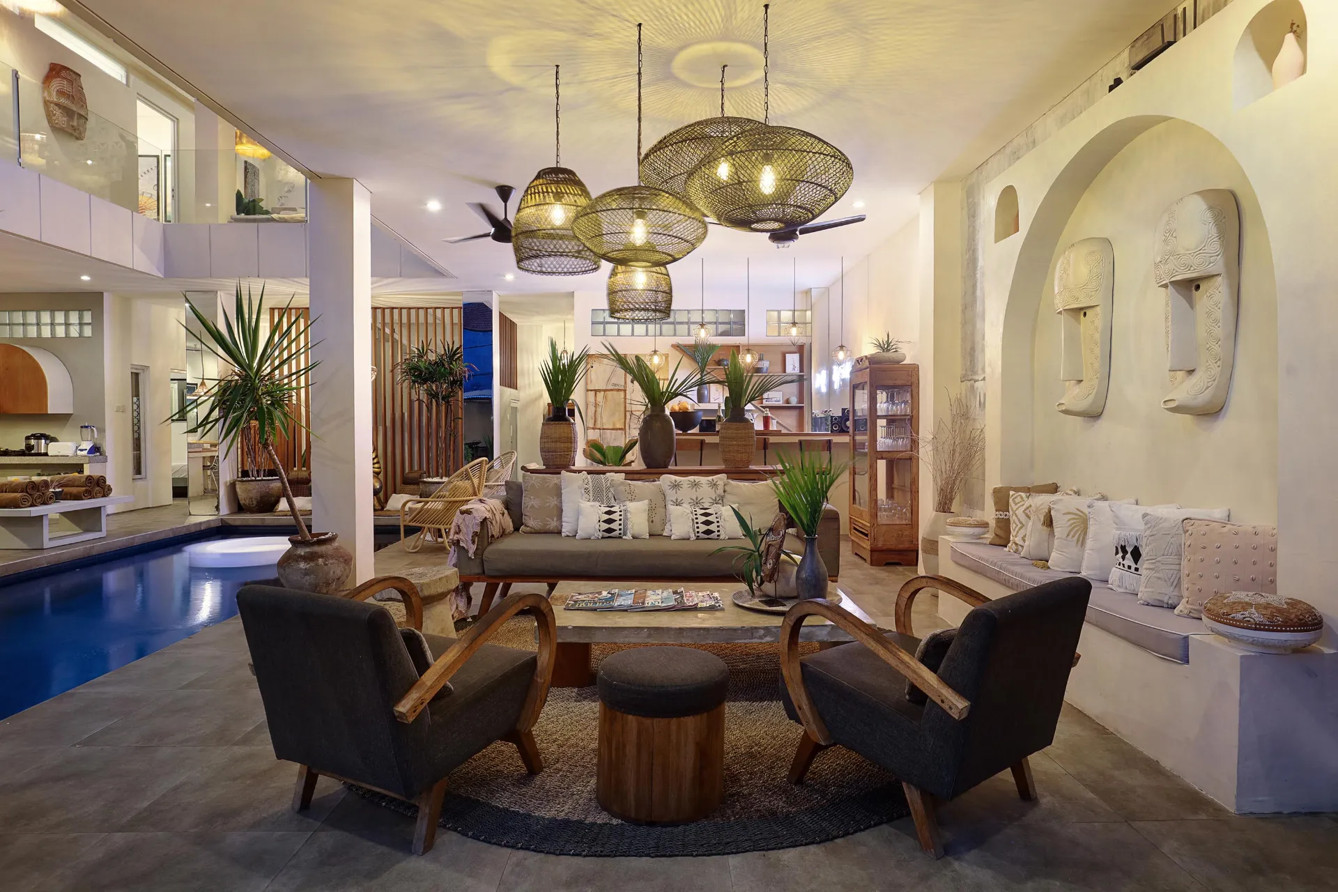 6BR Luxury Villa Seminyak 2 mins walk to beach sleeps 14 w/ private chef/butler, 6-bed villa for rent in Seminyak – photo 5 of 15