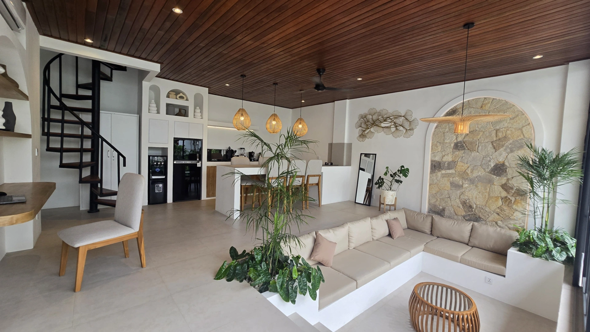 Monthly & Yearly Rent Available Brand New 3 Bedrooms Villa in Pererenan, 3-bed villa for rent in Pererenan – photo 10 of 12