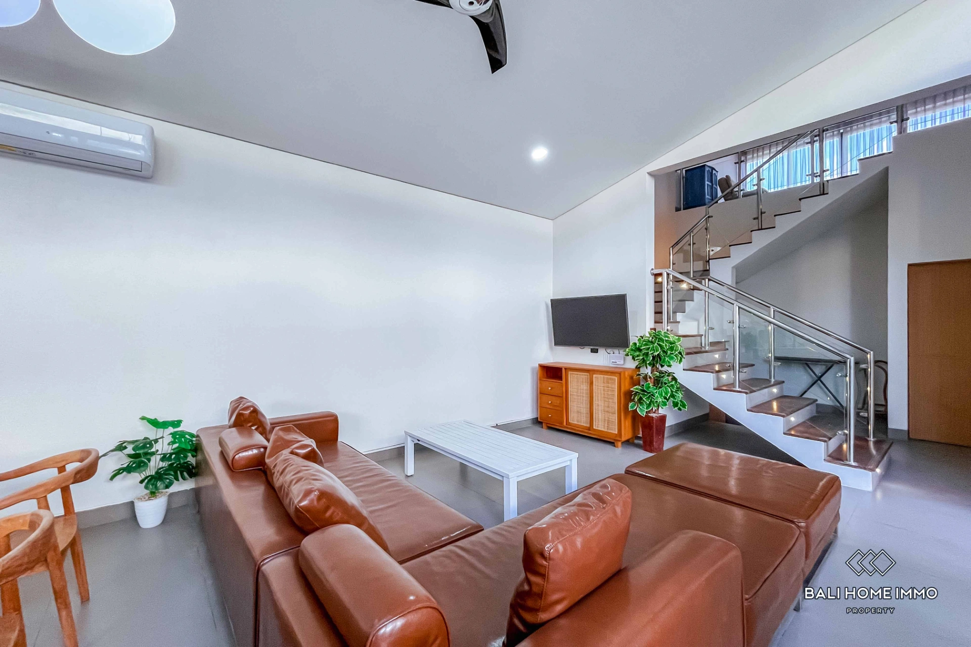 Peaceful 3 Bedrooms Villa for Monthly & Yearly Rental in Ungasan, 3-bed villa for rent in Uluwatu – photo 5 of 15