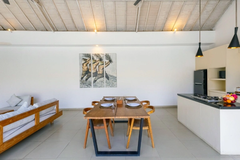 Villa Anakula - Chic 2BR Private Villa in the Heart of Seminyak, 2-bed villa for rent in Seminyak – photo 9 of 15