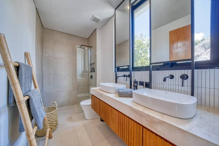 Villa For Rent in Uluwatu,South Kuta Bali, 1-bed villa for rent in Uluwatu – photo 5 of 15