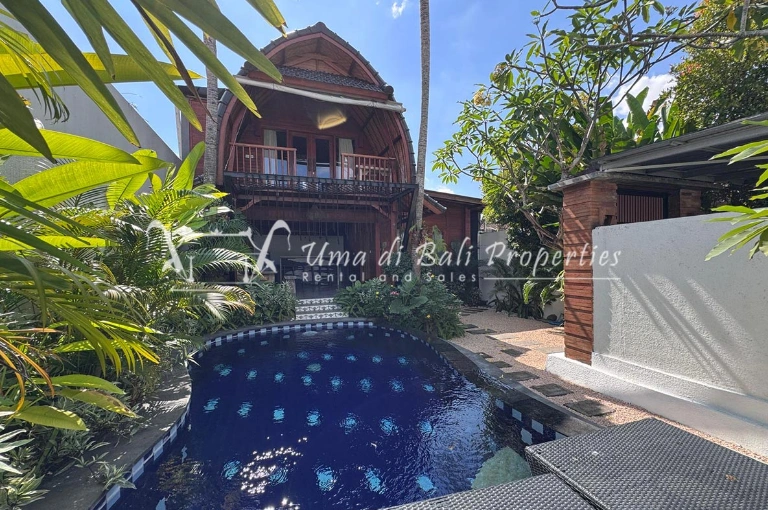 2BR Villa for Rent at Pererenan, Bali, 2-bed villa for rent in Pererenan – photo 2 of 12