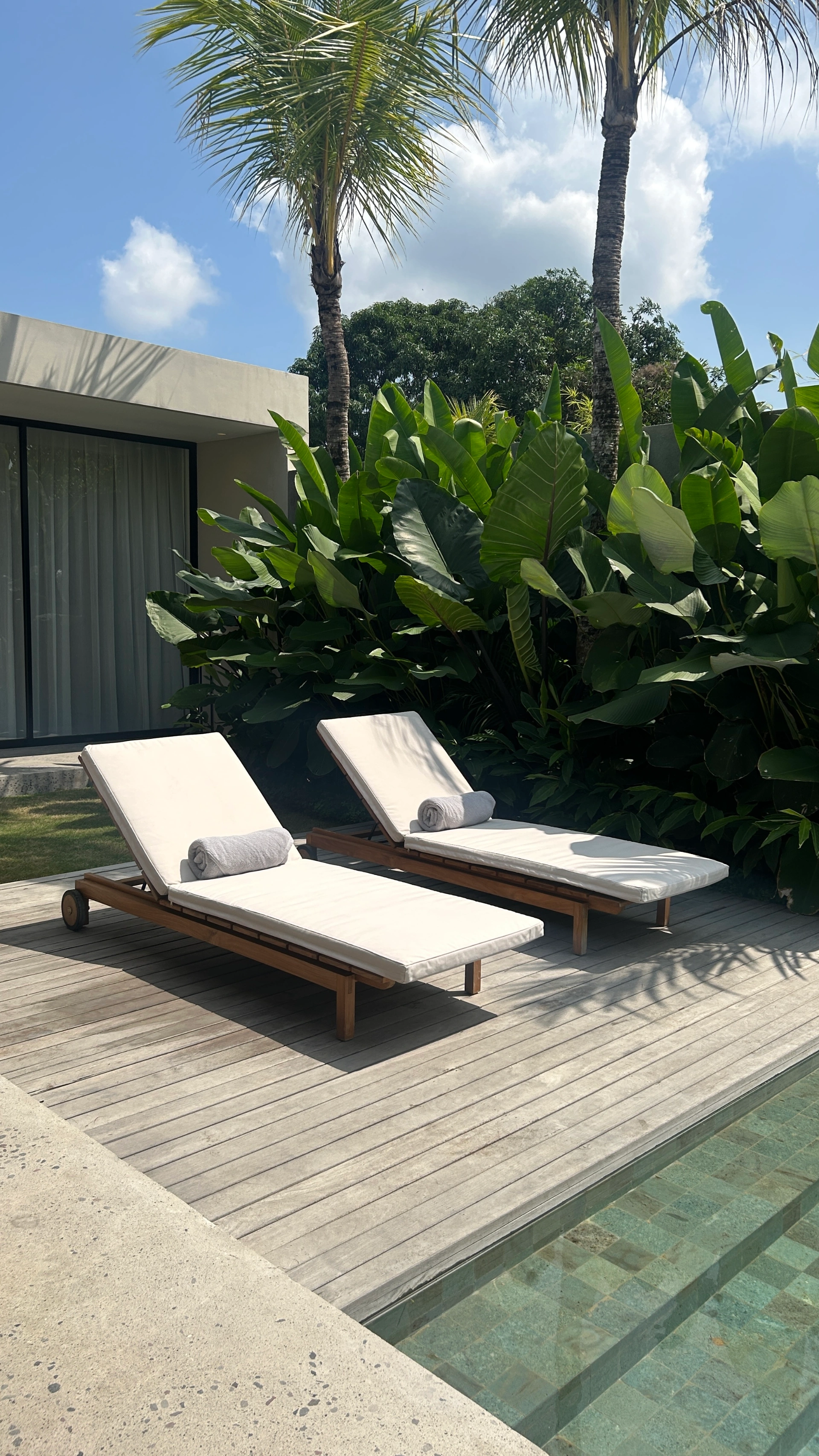 Considered 2BR Villa w/ Private Pool and Sunset Views, 2-bed villa for rent in Canggu – photo 9 of 14