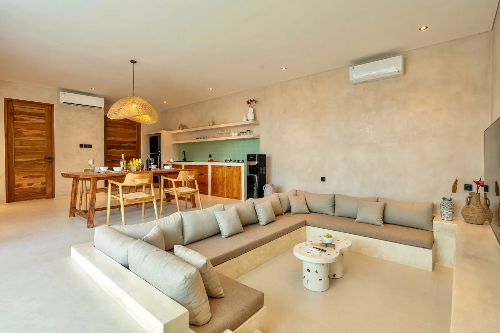Villa For Rent 2 Bed In Padonan,Tibubeneng Bali, 2-bed villa for rent in Canggu – photo 12 of 15
