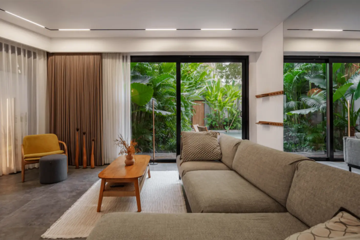Luxury 350m to BEACH Batu-bolong VILLA at Canggu 3BR, 3-bed villa for rent in Canggu – photo 12 of 15