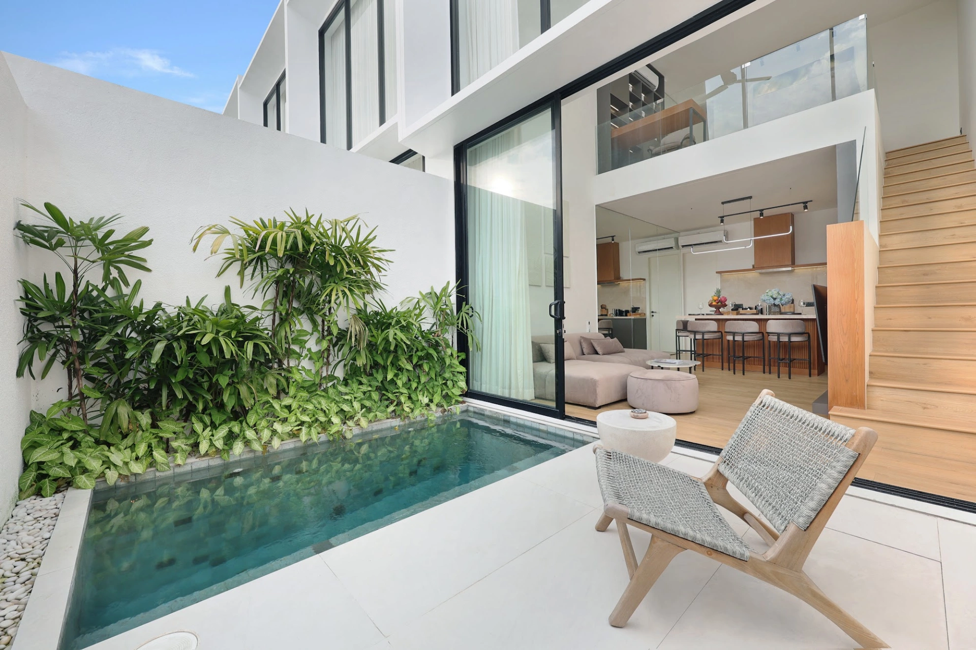Modern 2BR Townhouse w/ Private Pool and Dedicated Workspace, 2-bed villa for rent in Canggu – photo 7 of 15