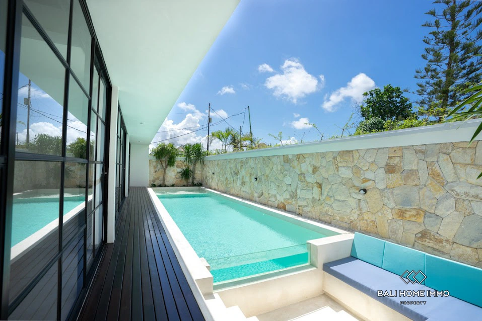 Modern Minimalist 2-bedroom Villa for Monthly Rental near Jimbaran Beach, 2-bed villa for rent in Uluwatu – photo 3 of 15