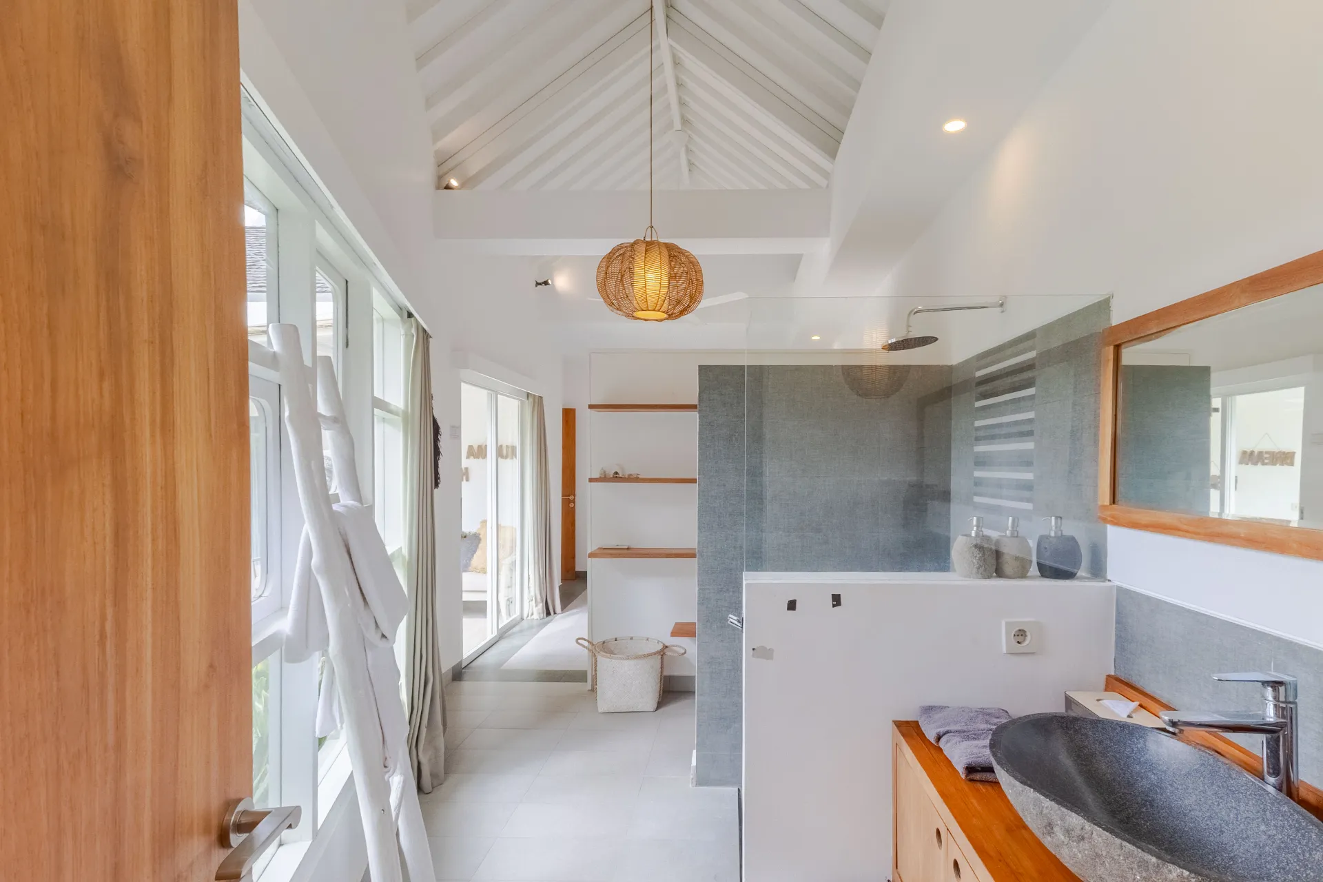 Villa Mylandro - Berawa Vibes | Stylish 3BR Villa with Private Pool, 3-bed villa for rent in Canggu – photo 11 of 14