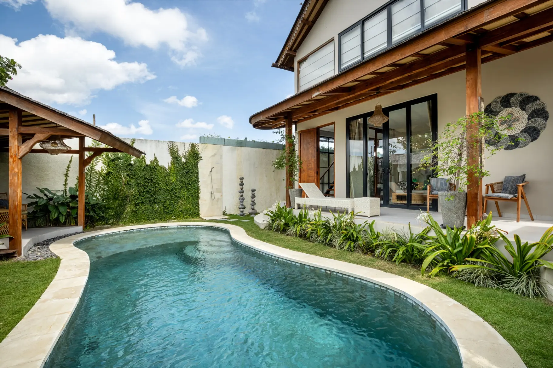 Casa Doreena - 3BR with Pool and Paddy, Canggu, 3-bed villa for rent in Canggu – photo 6 of 15