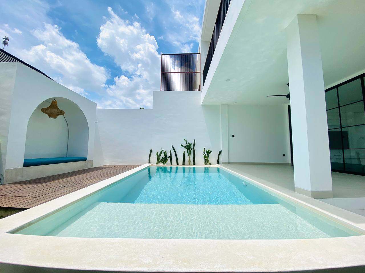 Modern 2 Bedrooms Villa Close to Lima Beach, 2-bed villa for rent in Pererenan – photo 2 of 15