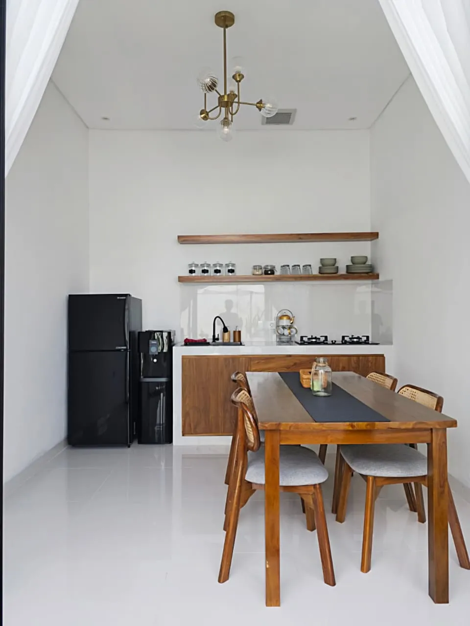 Do Sg - for Rent New Modern Minimalish Villa in Ungasan, 2-bed villa for rent in Uluwatu – photo 5 of 13