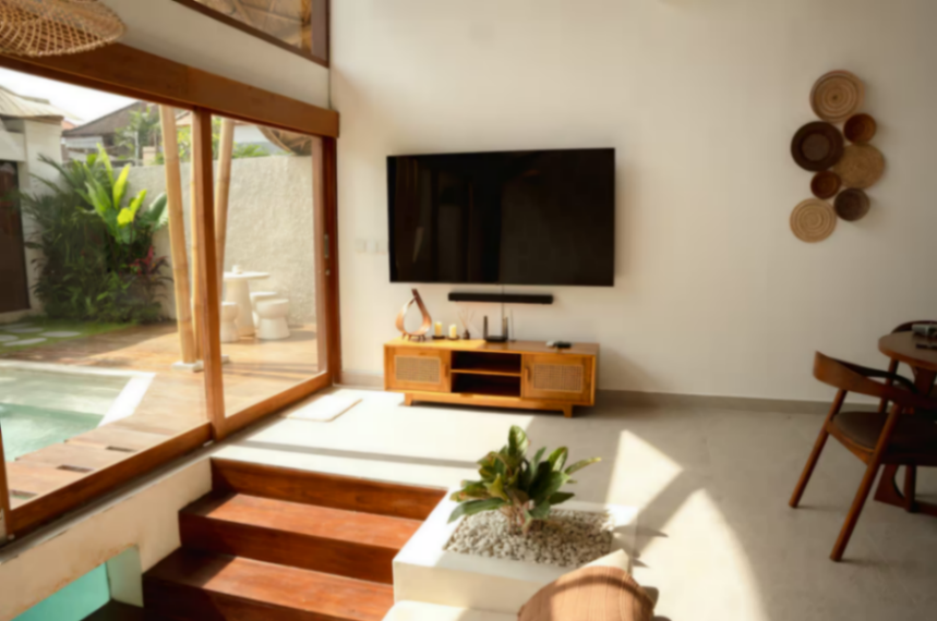 2-Bedroom Tropical Villa – Berawa, 2-bed villa for rent in Canggu – photo 12 of 15