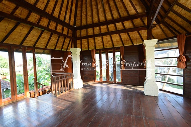 2BR Villa for Rent at Kerobokan, Bali, 2-bed villa for rent in Canggu – photo 11 of 15