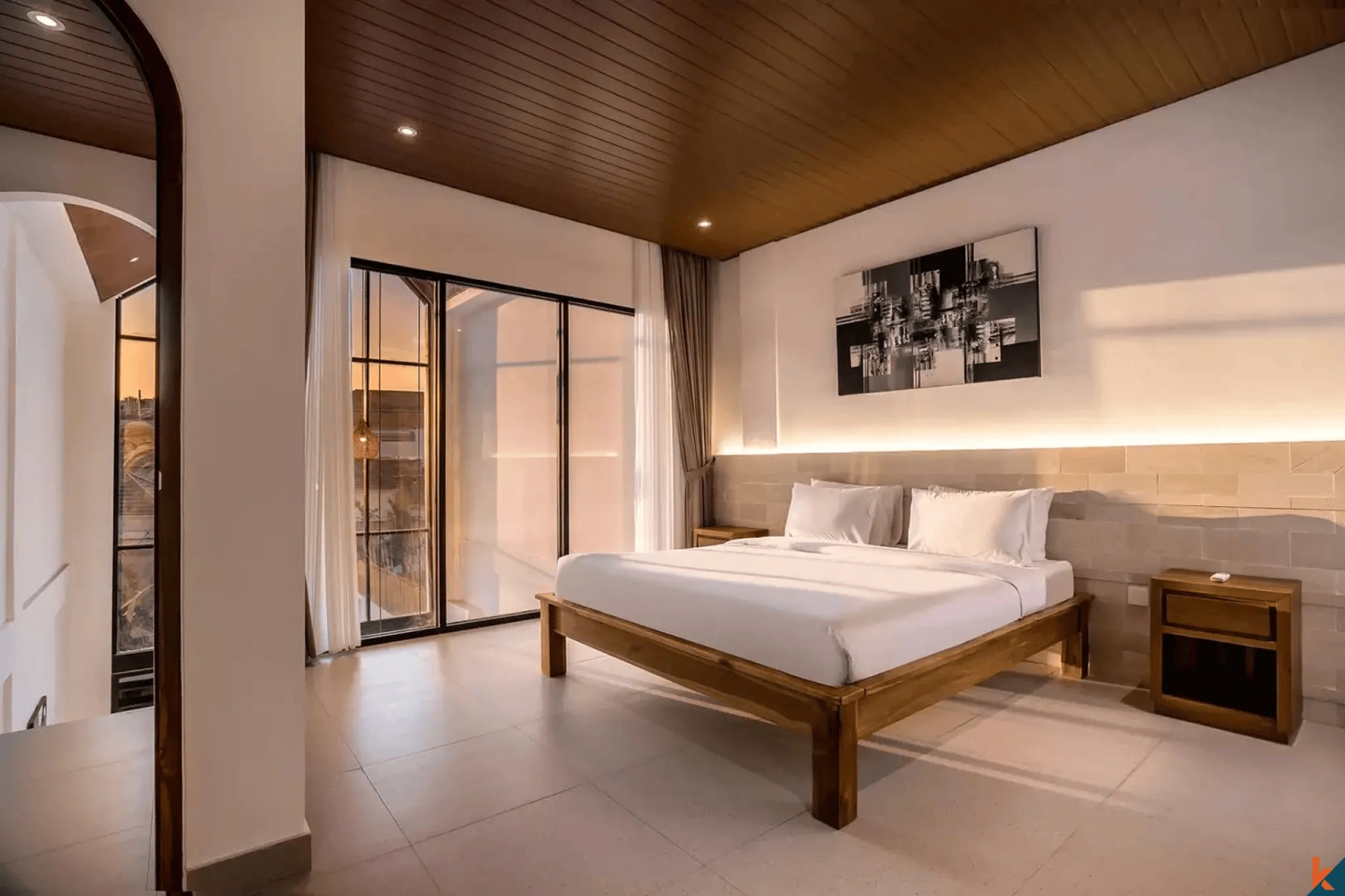 Elara Villa - Luxurious 2 Bedroom Villa, 8 Minutes to the Beach, 2-bed villa for rent in Canggu – photo 11 of 15