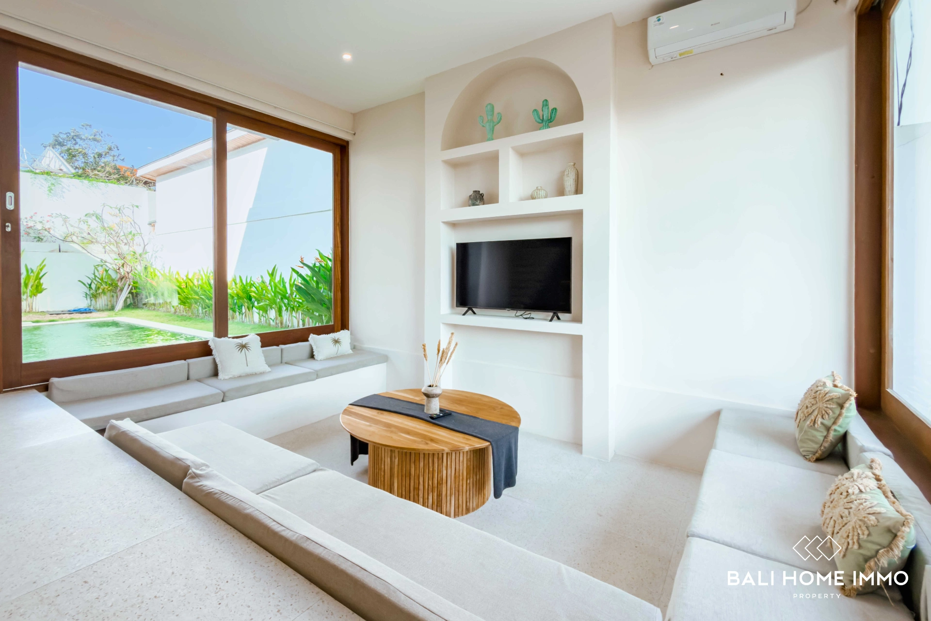 Beautiful 2 Bedroom Villa for Sale & Rent near Balangan Beach, 2-bed villa for rent in Uluwatu – photo 3 of 8