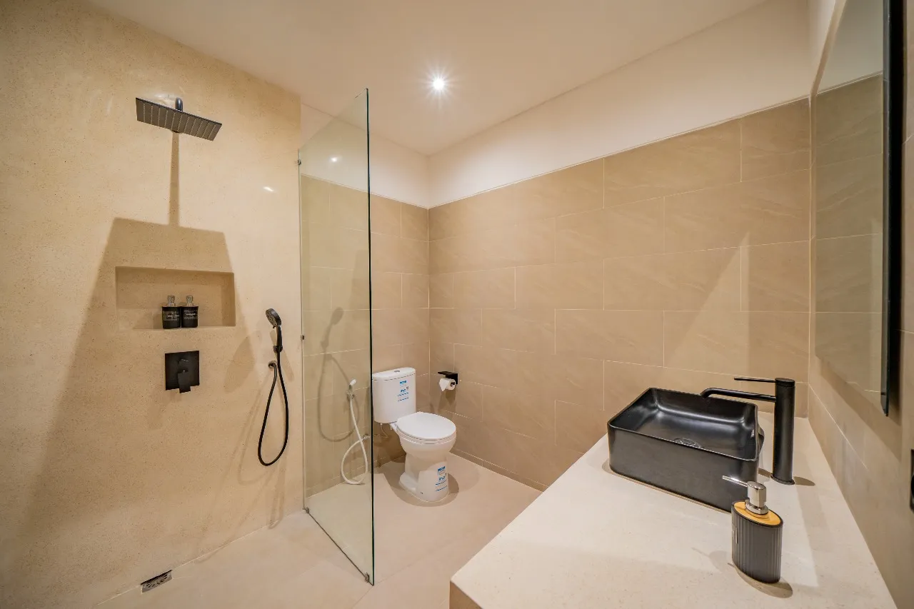 3 Bedroom Villa Furnished for Monthly & Yearly Rent in Canggu, 3-bed villa for rent in Canggu – photo 10 of 15