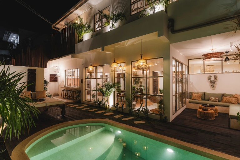 Luxury Tropical Private Pool Retreat in Berawa | Singgah Sarang, 2-bed villa for rent in Canggu – photo 11 of 15