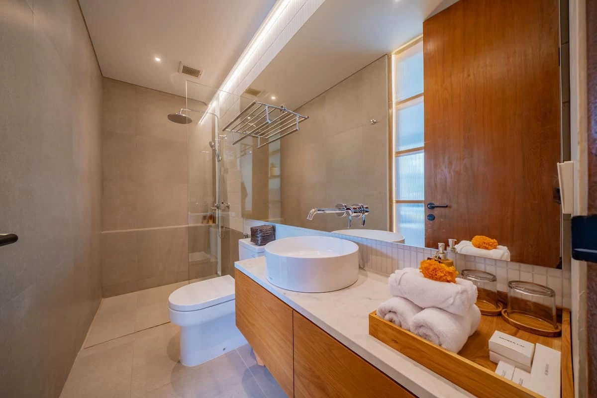 Villa For Rent 4 Bed In Pererenan,Badung Bali, 4-bed villa for rent in Pererenan – photo 15 of 15