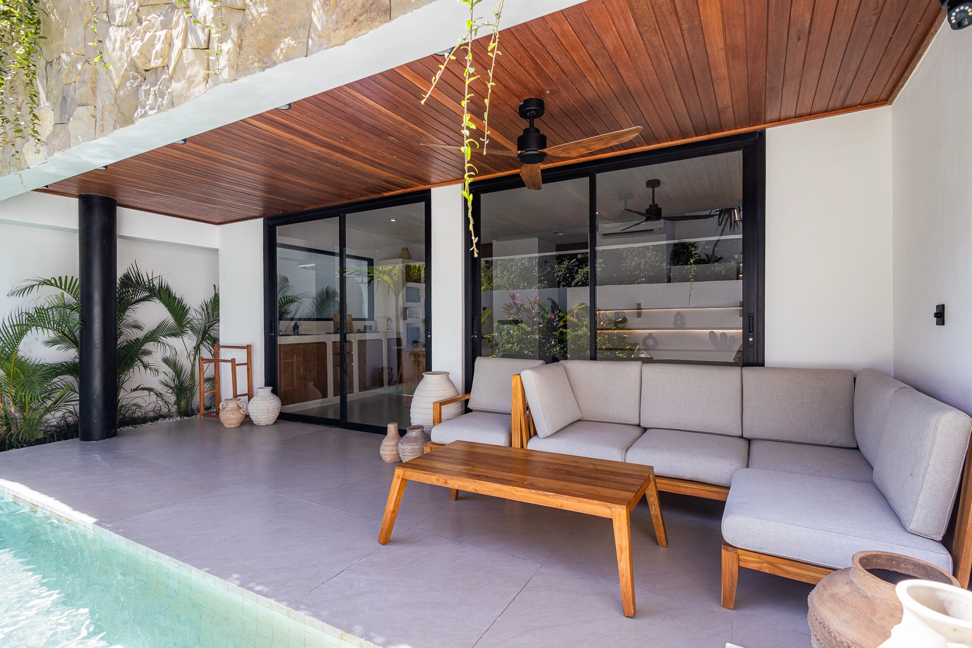 VILLA AMEZA: a peaceful tropical hideaway in Nyang Nyang, Uluwatu, 2-bed villa for rent in Uluwatu – photo 6 of 15