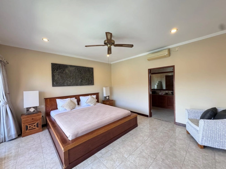 Big Garden 2BR Villa for Rent at Umalas, 2-bed villa for rent in Canggu – photo 4 of 15
