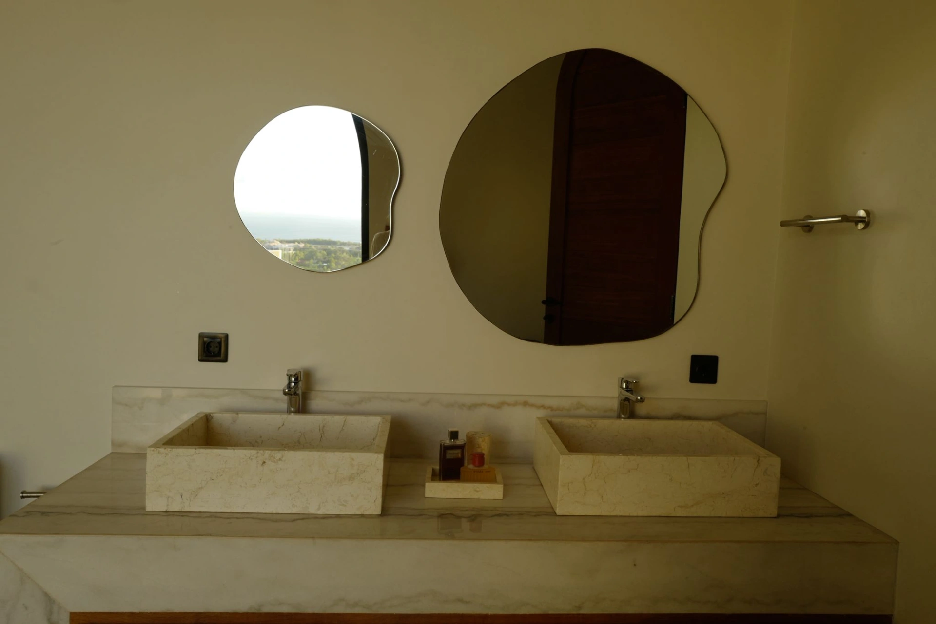 Villa Maison - 2 Bedroom Modern Villa with Panoramic View in Uluwatu, 2-bed villa for rent in Uluwatu – photo 12 of 15