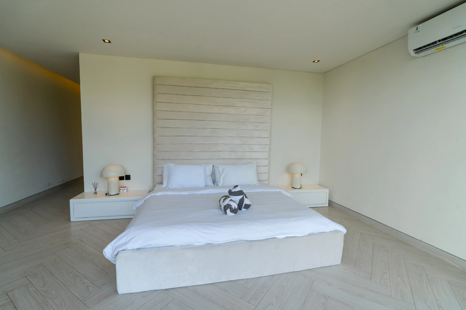 Minimalist Paradise: Tranquil Canggu Villa, 3-bed villa for rent in Canggu – photo 5 of 15