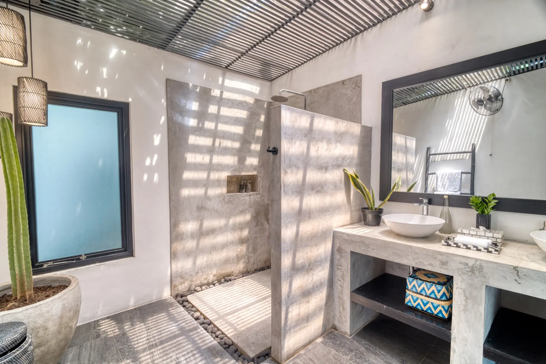 Villa Moonwake– Modern 4 Bedroom Luxury Villa in the Heart of Berawa, 4-bed villa for rent in Canggu – photo 5 of 13