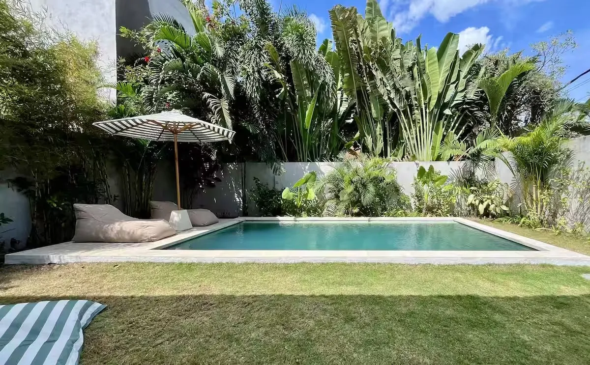 2BR Villa in Seseh with Spacious Garden Area, 2-bed villa for rent in Seseh – photo 9 of 15