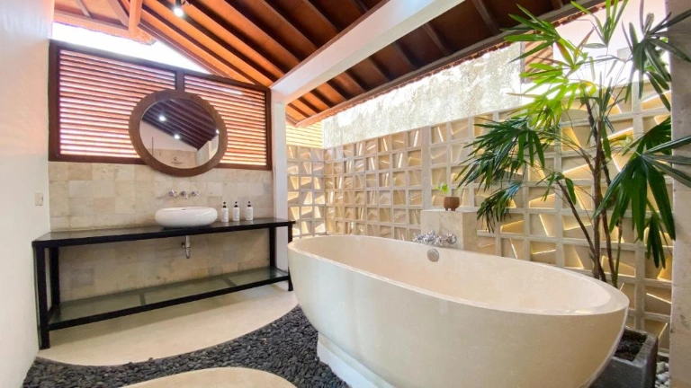 Monthly Rent Villa 4 Bedroom (Canggu) By Nami Bali, 4-bed villa for rent in Canggu – photo 14 of 15