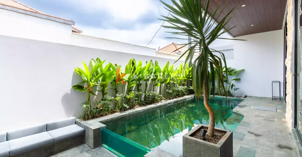 Your Modern Getaway in Cemagi – New 2BR Villa Living, 2-bed villa for rent in Seseh – photo 8 of 15