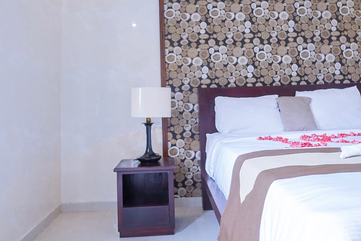 Serene 1BR Private Pool Villa | Sanur Hideaway, 1-bed villa for rent in Sanur – photo 4 of 15