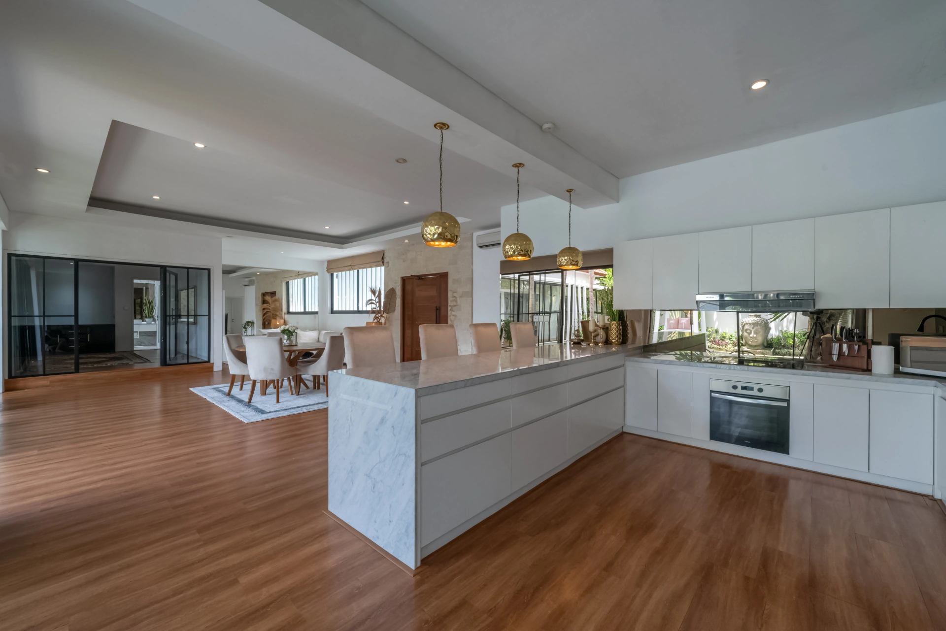 Elegant 3BR Private Enclosed Villa – Perfect Family Home, 3-bed villa for rent in Canggu – photo 8 of 15