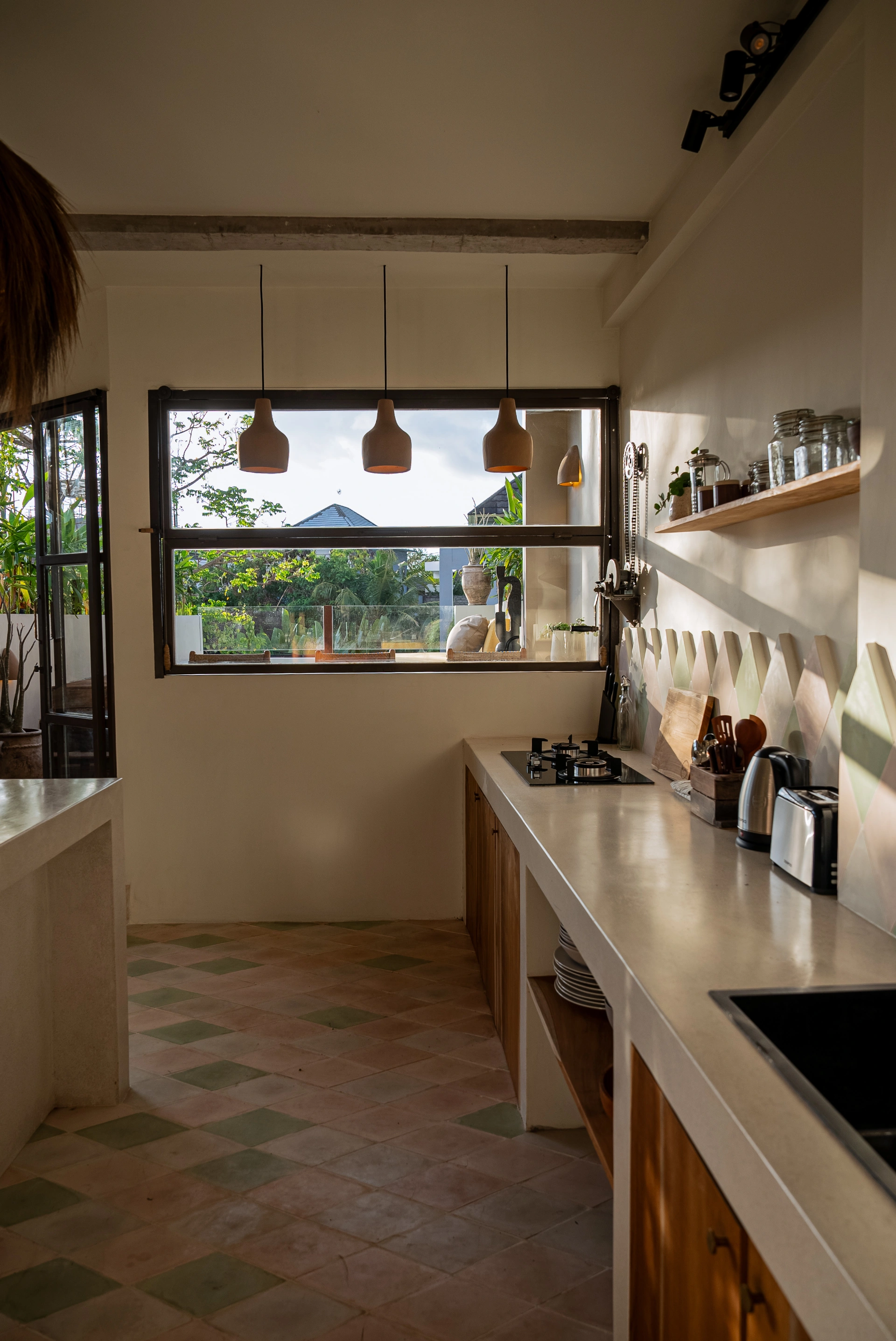 Luxury 2BR Canggu Villa with Rooftop Lounge & Pool | Maison Matahari, 2-bed villa for rent in Canggu – photo 13 of 15
