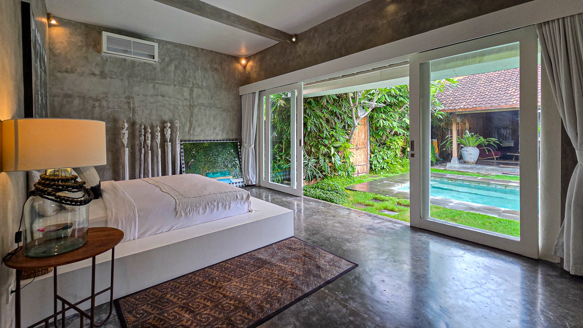 Villa Strand | 3BR Private Villa in Seminyak, 3-bed villa for rent in Seminyak – photo 5 of 11