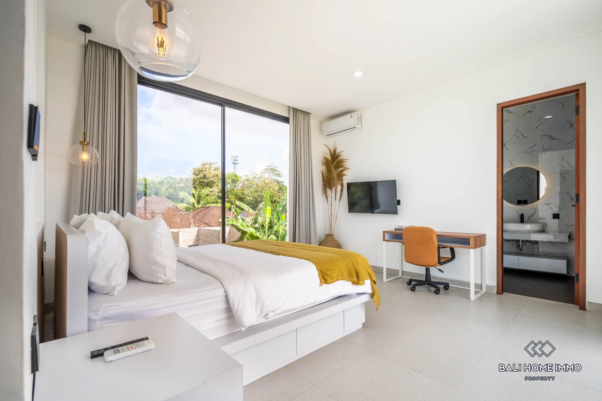 Stunning with Ocean View 3 Bedrooms Villa for Monthly Rental in Ungasan, 3-bed villa for rent in Uluwatu – photo 11 of 15