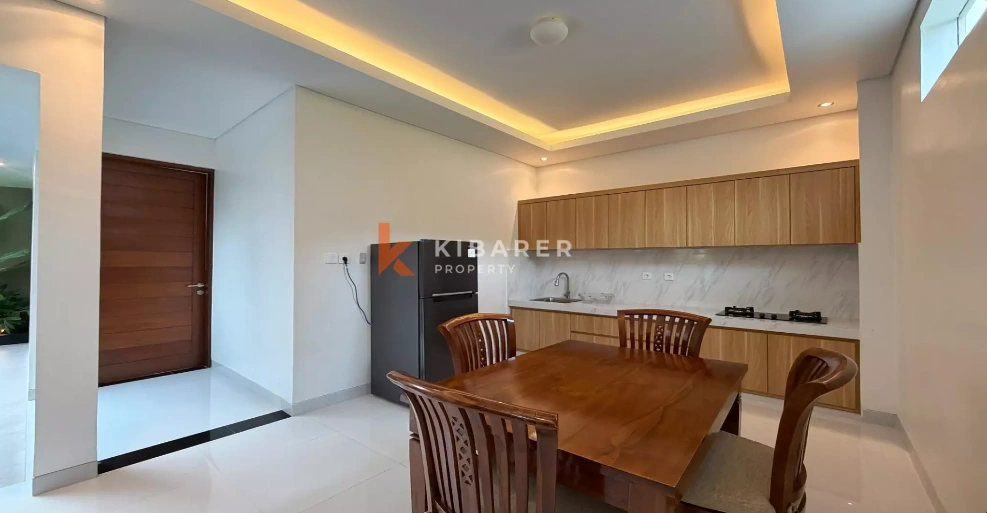 Minimalist Modern Two-Bedrooms Villa with Flexible Living in Kerobokan, 2-bed villa for rent in Seminyak – photo 5 of 14